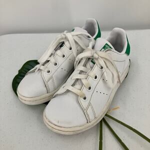 Adidas Stan Smith White Green Faux Leather Recycled Material Tennis Shoe Sneaker
